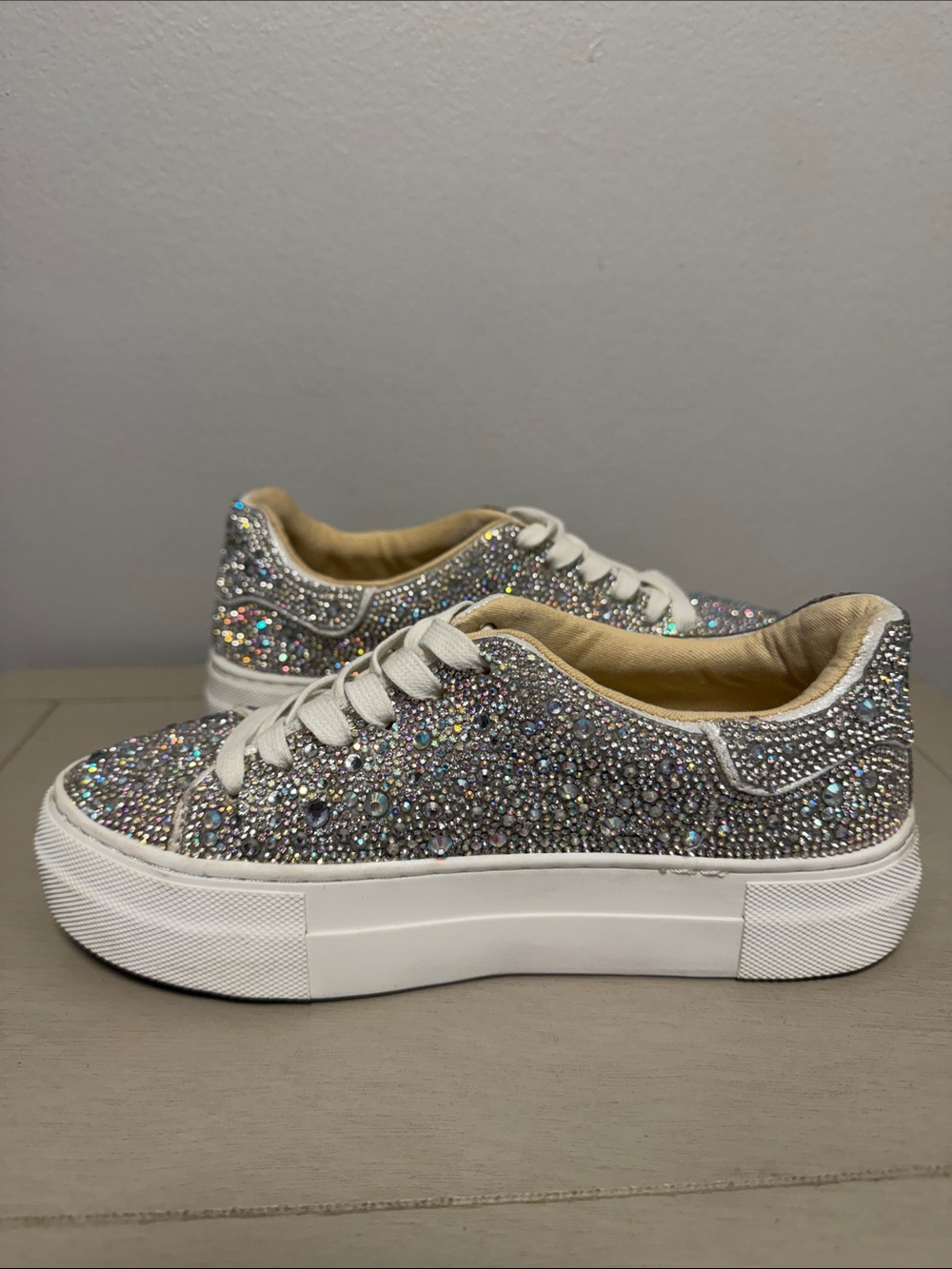 Betsey Johnson Sidny Rhinestone Platform Sneakers Silver Glitter Sparkle Shoes 5 - Picture 8 of 11
